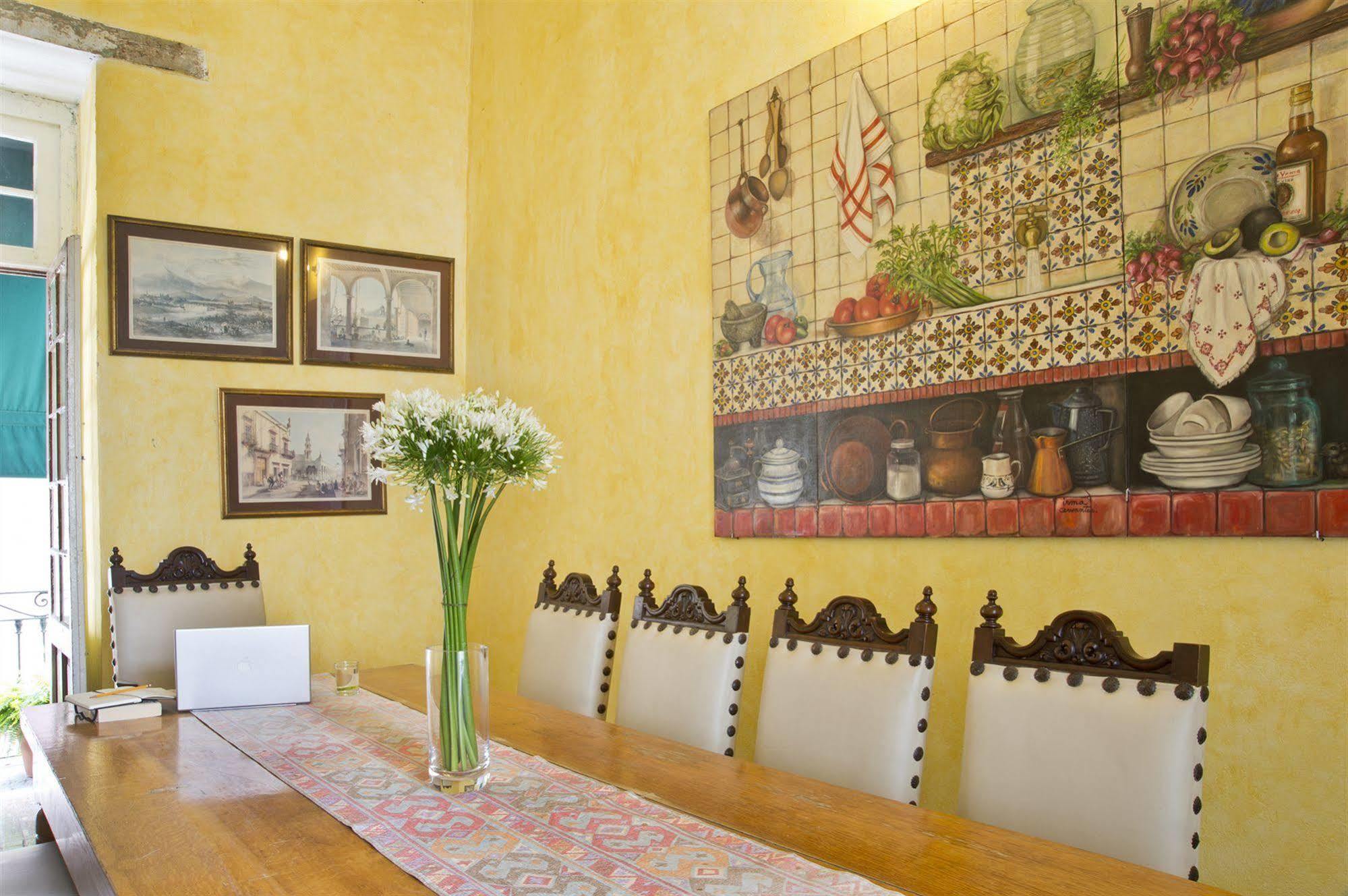 Casa San Ildefonso Hostel Mexico City Exterior photo